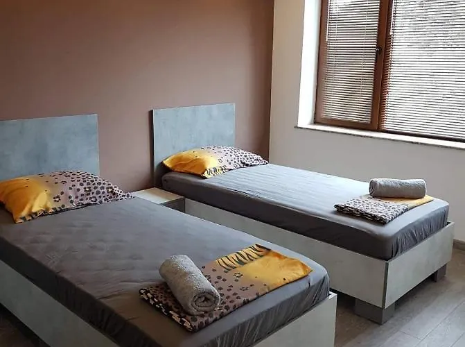 Szálloda Къща За Гости При Мама Vetovo